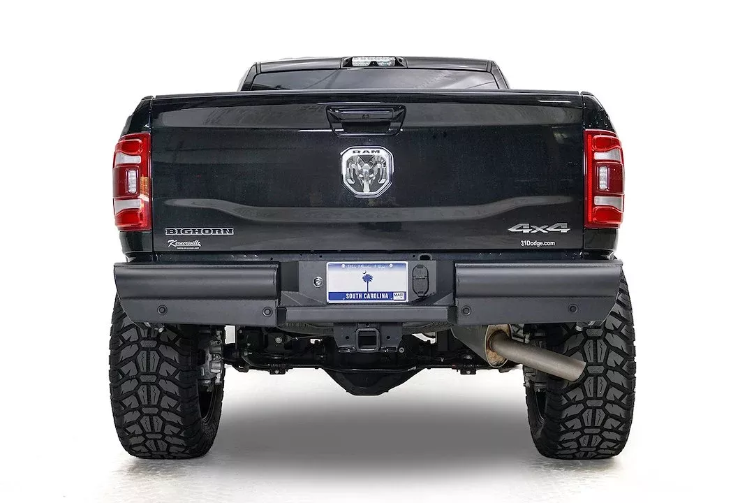 1-Piece Bumper Steel Fab Fours Black Steel Elite DR19-U4450-1