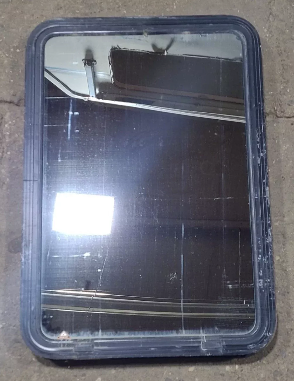 Used Black Radius Non Opening Window : 24″ W x 35 1/2″ H x 2″ D