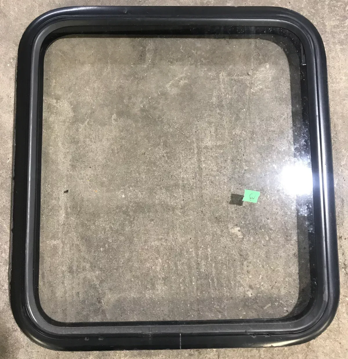 Used Black Radius Non Opening Window : 25 1/2″ W x 23 1/2″ H x 2″ D