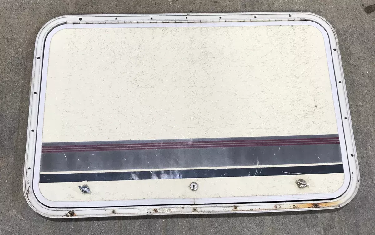 Used Radius Cargo Door 32 1/4″ W x 20 1/2″ H x 3/4″ D