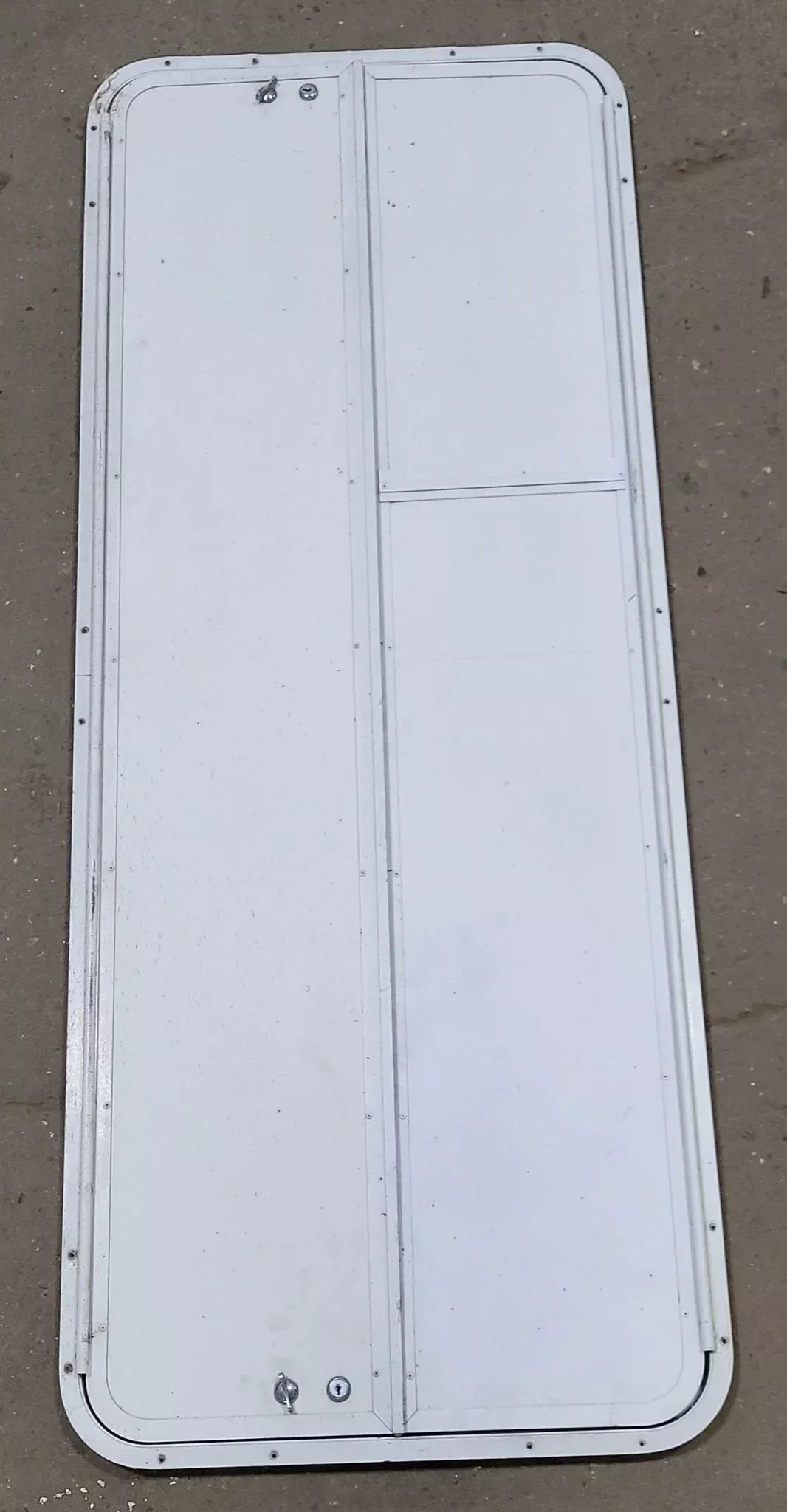 Used Radius Cornered Cargo Door 59 7/8″ x 22 7/8″ X 1/2″ D