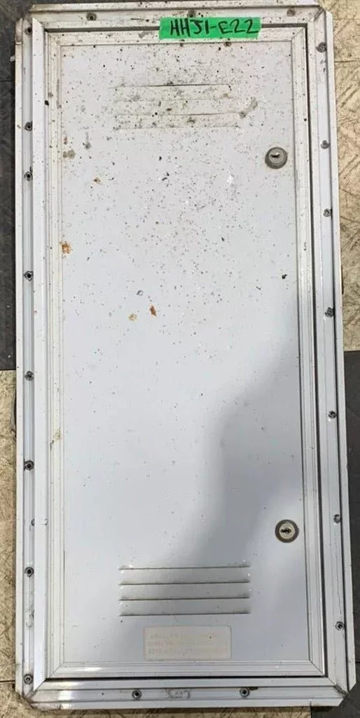 Used Square Cornered Cargo 25 3/4 x 10 3/4″ x 1/2″D