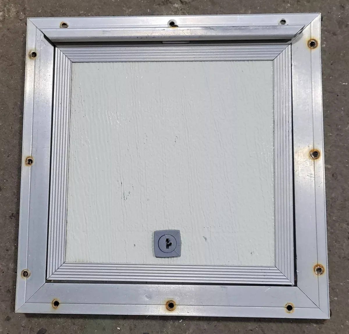 Used Square Cornered Cargo Door 8 3/4″ H x 8 5/8″ W